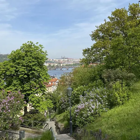 Nekazanka By Interhome アパート